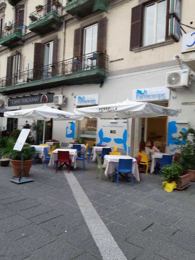 Metropolis Stazione Centrale Naples Exterior photo